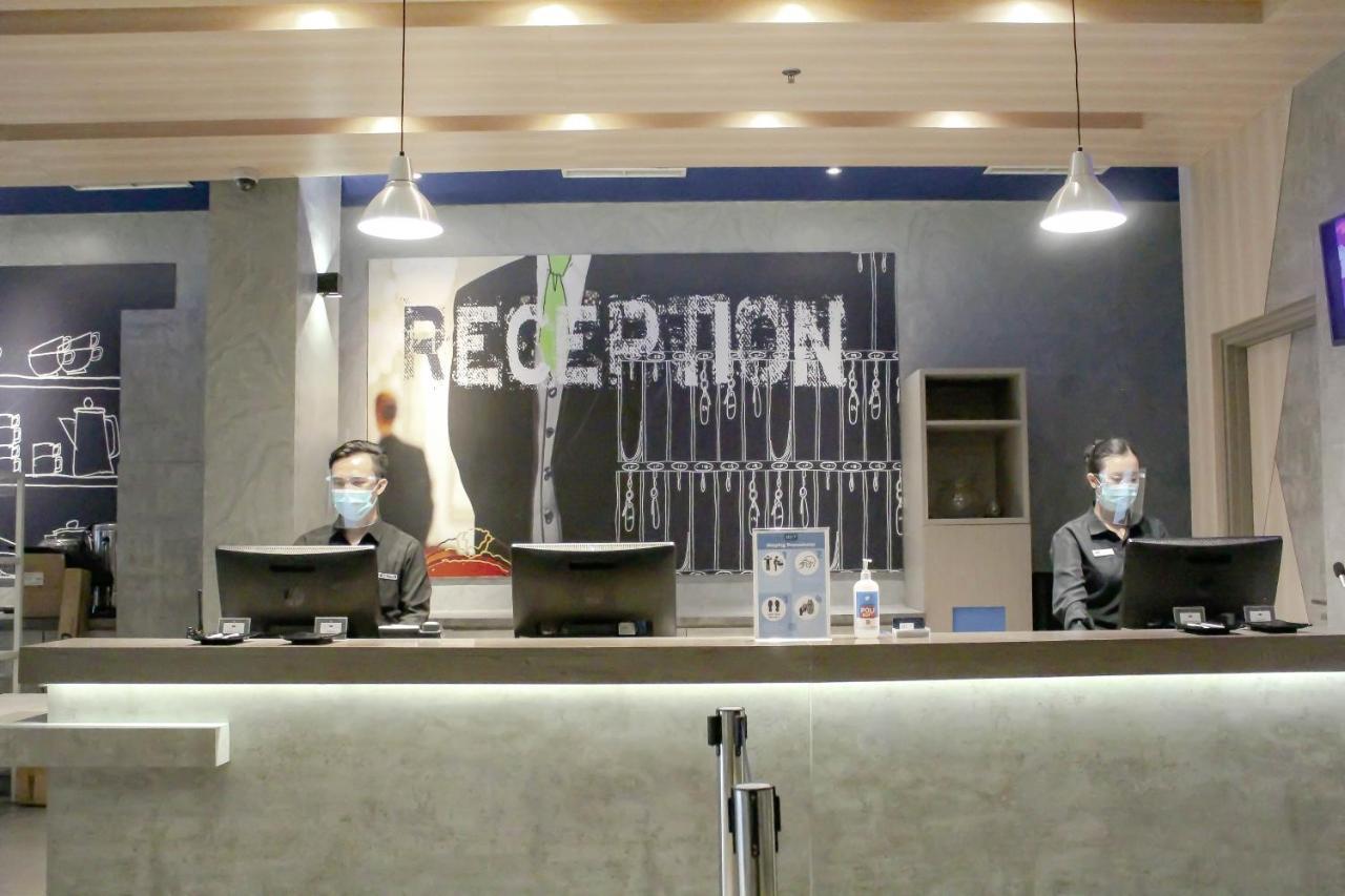 Md 7 Hotel Cirebon Exteriör bild